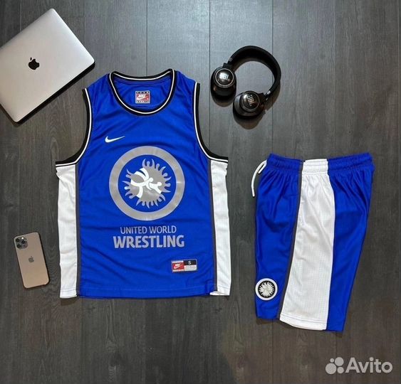 Баскетбольные комплекты