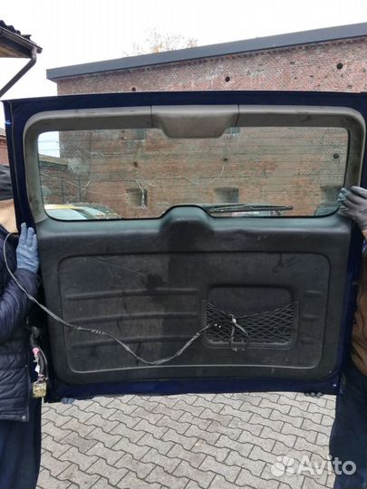 Крышка багажника в сборе Toyota RAV 4