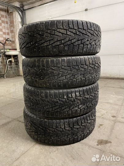 Nokian Tyres Hakkapeliitta 7 SUV 235/60 R18 107T