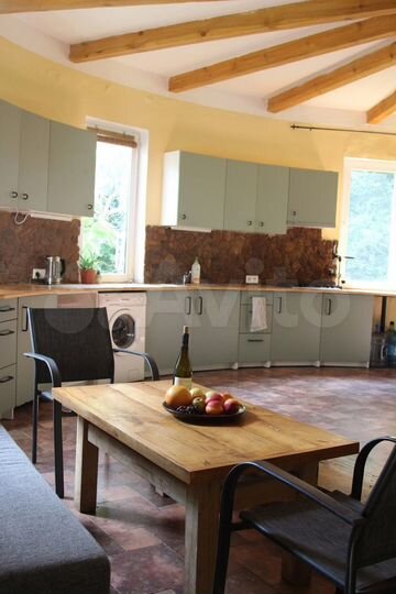 Дом 100 м² на участке 10 сот.