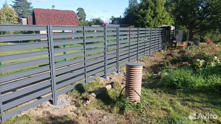 Забор из евроштакетника под ключ