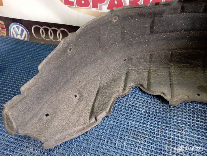 Подкрылок задний левый Lexus Rx350 2010