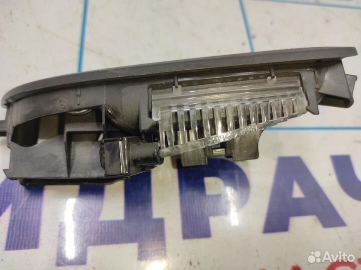 Ручка двери передней внутренняя правая Ford Focus 3. С подсветкой