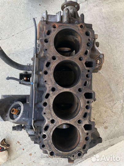 Блок Toyota hilux