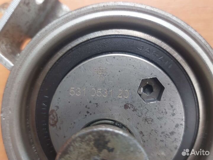 Натяжной ролик грм VAG 1.8 turbo