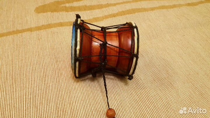 Сувенир. Музыкальный инструмент Камбро. 10х10см