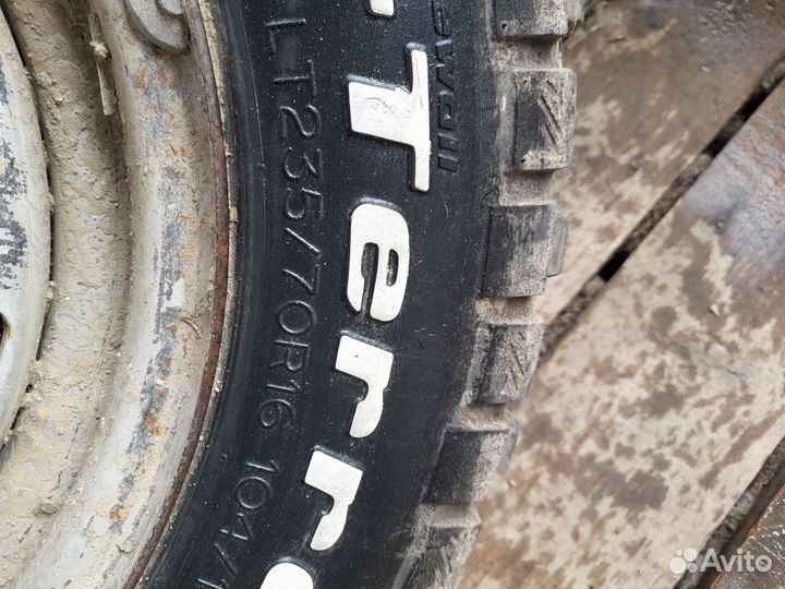 Продам шины BFGoodrich MT 235 70 16