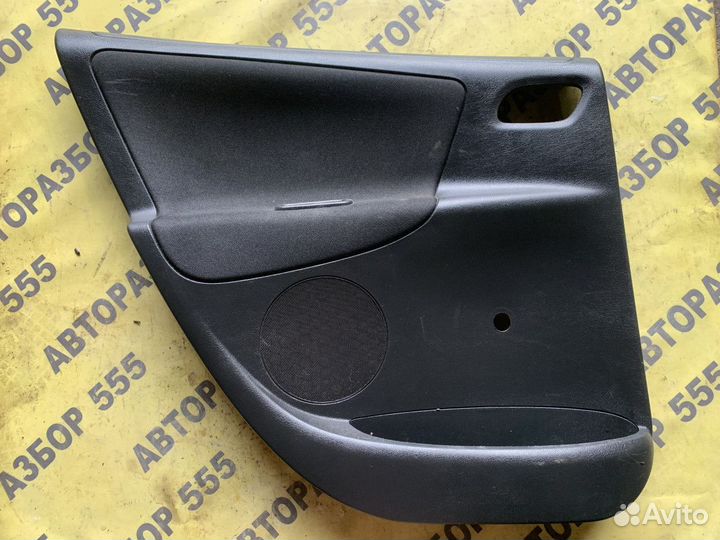 Обшивка двери задней левой Peugeot 207
