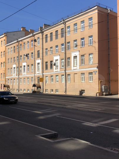 Комната 22 м² в 3-к., 2/4 эт.