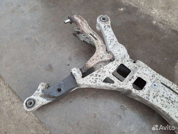 Задний подрамник volvo s80 1998 г.в