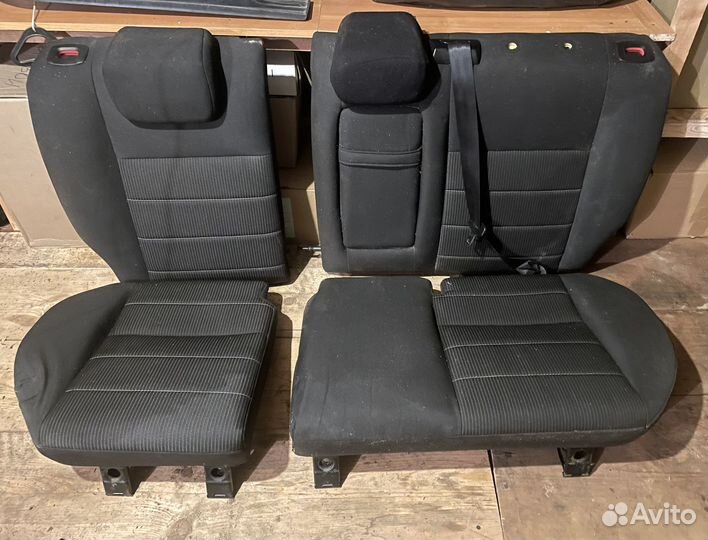 Сиденья задние на Форд фокус 2 рестайлинг