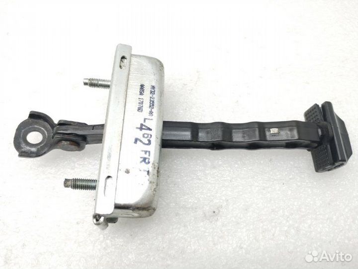 Ограничитель двери передний правый Land Rover