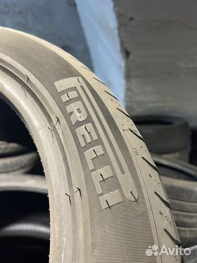 Pirelli P Zero 275/40 R19