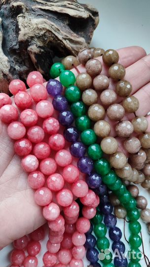 Натуральные камни бусины 10мм