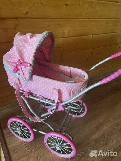 Коляска кукольная
