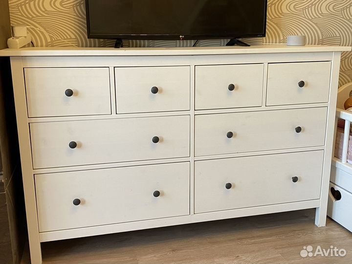 Комод IKEA хемнэс 8 ящиков