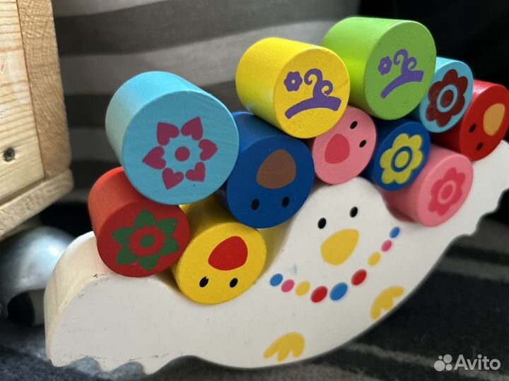 Деревянные и мягкие игрушки для малышей листайте