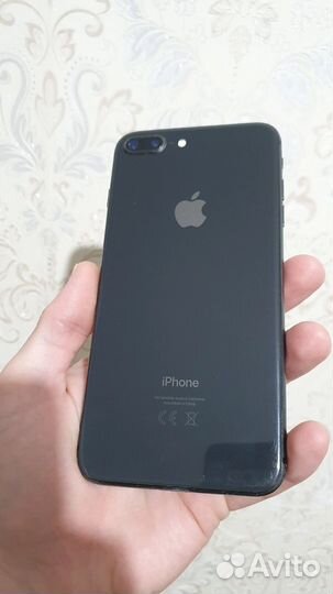 iPhone 8 Plus, 64 ГБ