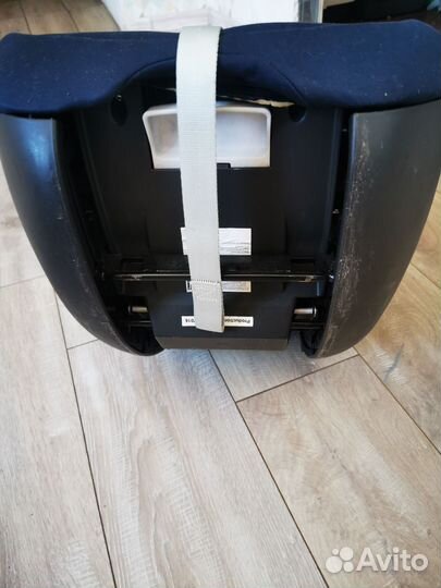 Cybex Sirona M2 i-Size + Base M