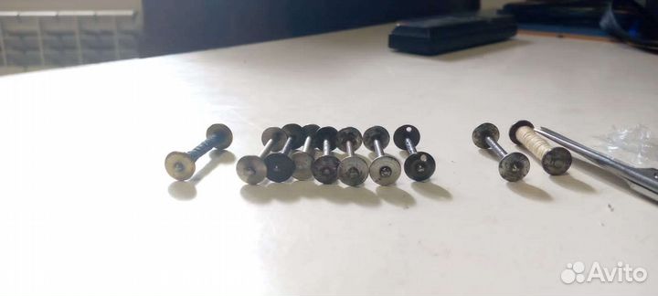 Шпуля для швейной машины Зингер