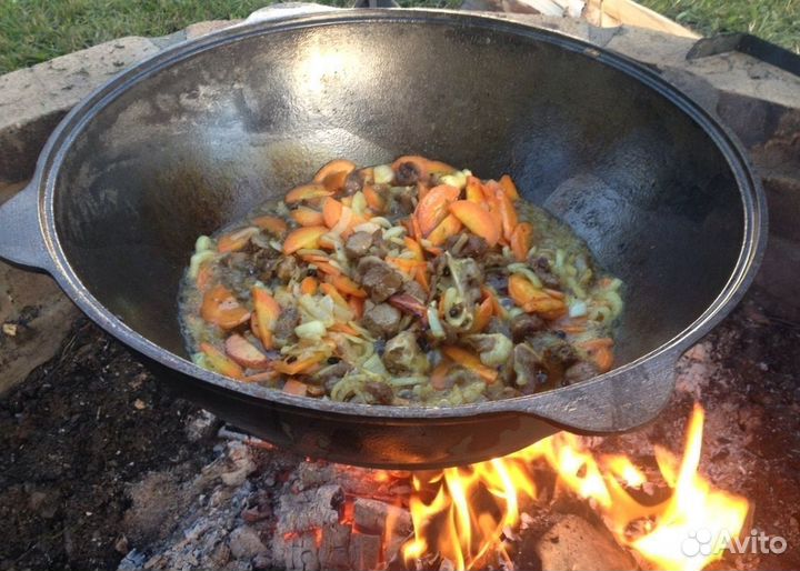 Казан чугунный узбекский