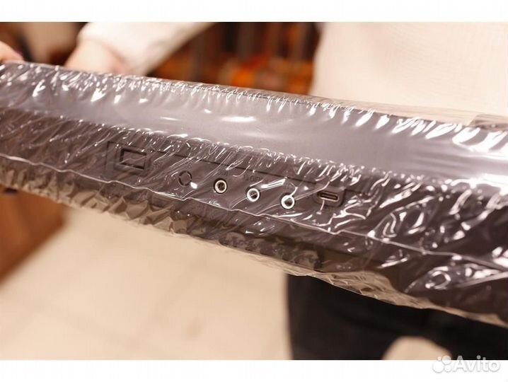 Terris TK-250 BK - синтезатор, 61 миниклавиша, мик