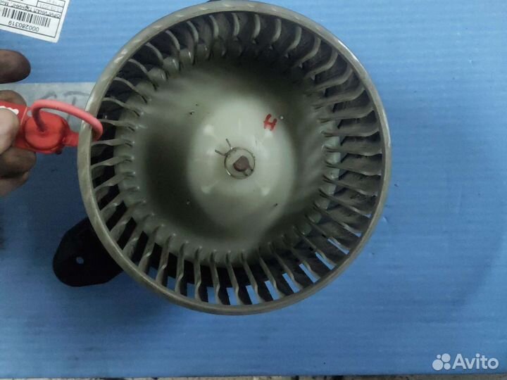 Моторчик печки Ауди а 6 ц 5