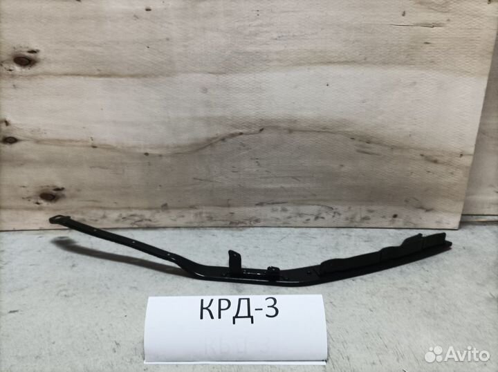 Кронштейн бампeра Mitsubishi Outlander 1 2003-2008