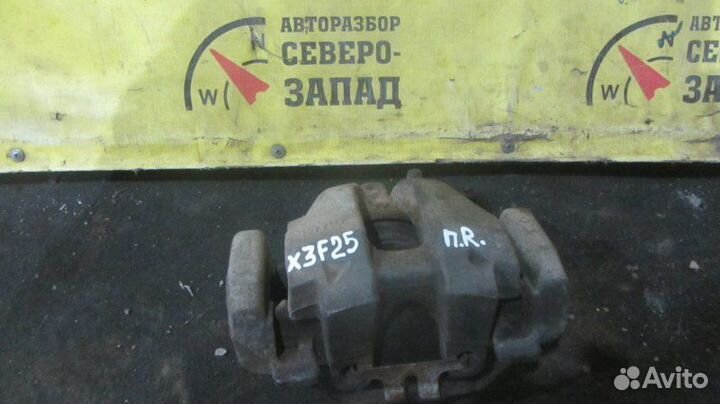 Суппорт передний правый Bmw X3 F25 N47D20C