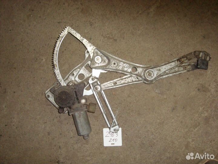 Стеклоподъемник электрический передний левый W210 M112 A2107201146