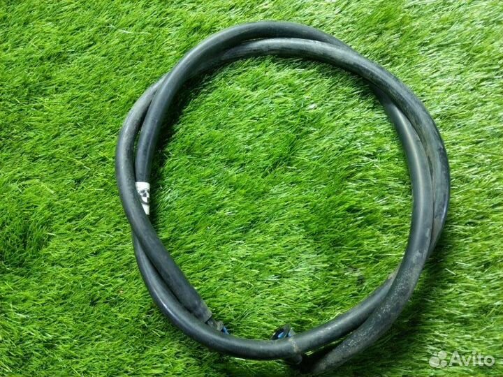 Шланг форсунок омывателя Bmw X5 E70