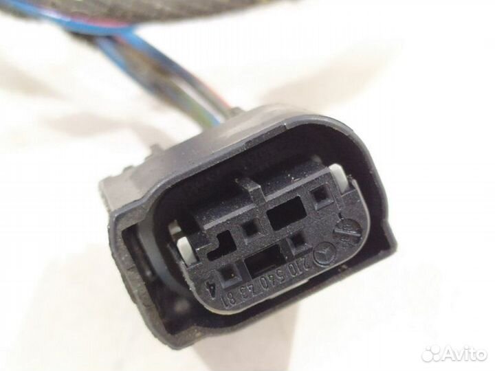 Проводка двери Mercedes Vito W639 2.1D 2008