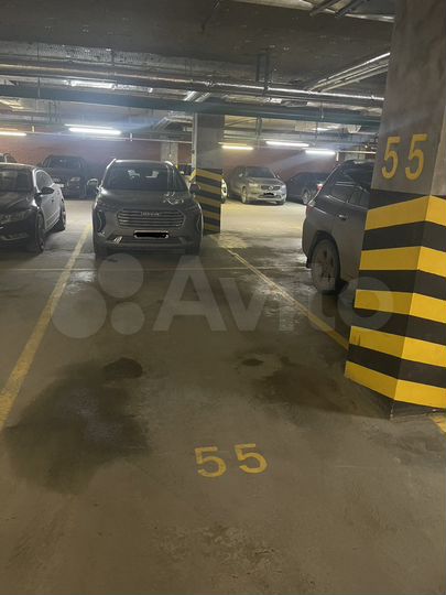 Машиноместо, 15 м²