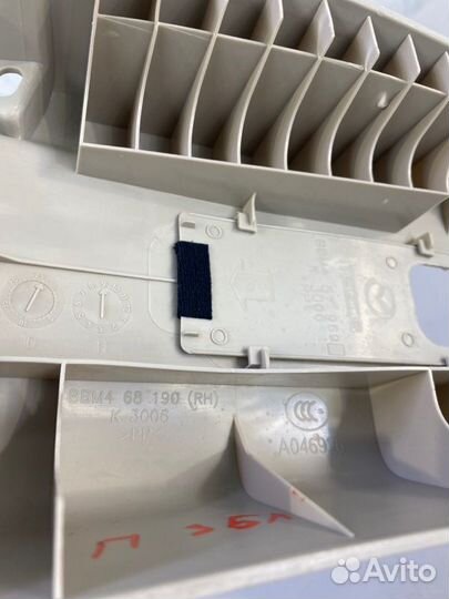 Накладка на стойку внутренняя правая Mazda 3 BL Z6