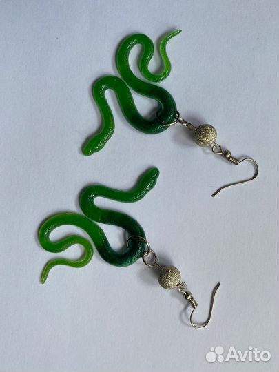 Сережки из эпоксидной смолы
