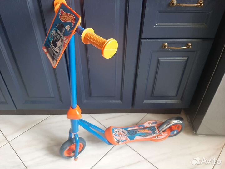 Самокат новый