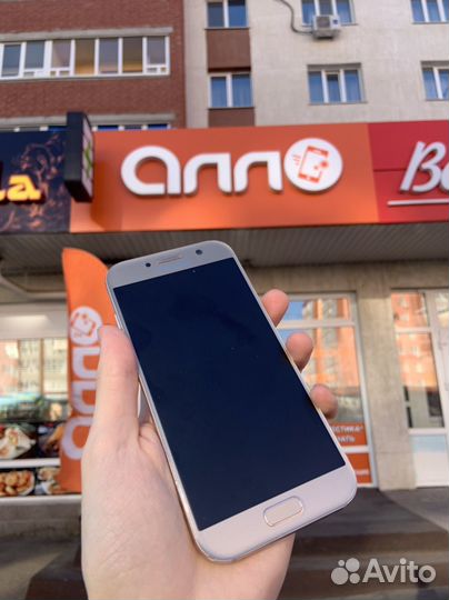 Samsung Galaxy A5 (2017) SM-A520F/DS, 3/32 ГБ