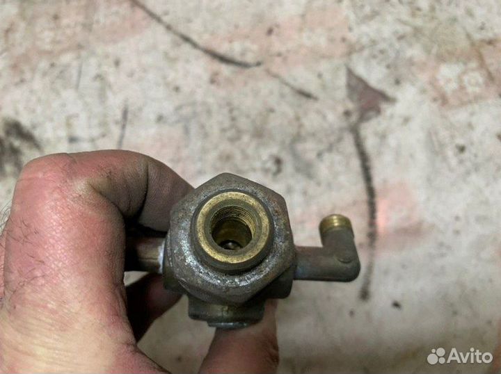 Распределитель пневмо Scania 113 тягач седельный