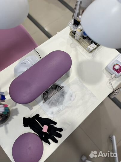 Стол маникюрный с вытяжкой бу