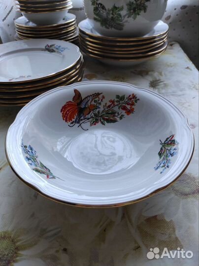 Набор посуды (сервиз)