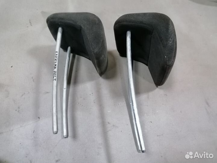 Подголовник задний Mitsubishi Carisma DA 2000