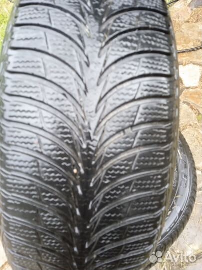 Goodyear UltraGrip 185/60 R15