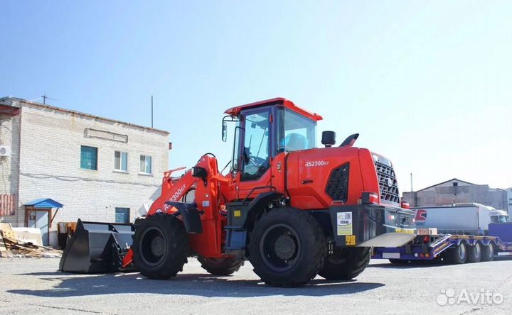 Фронтальный погрузчик Redstar 2300GT, 2024