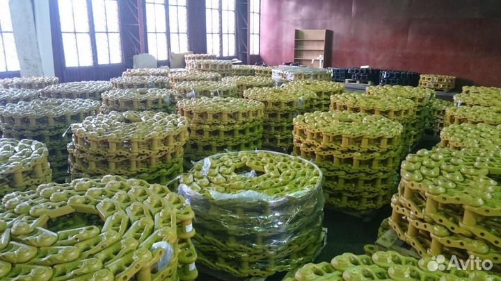 Цепь гусеничная 49 зв. 9250500 Hitachi ZX200LC-3