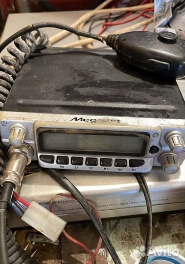 Автомобильная рация мегаджет