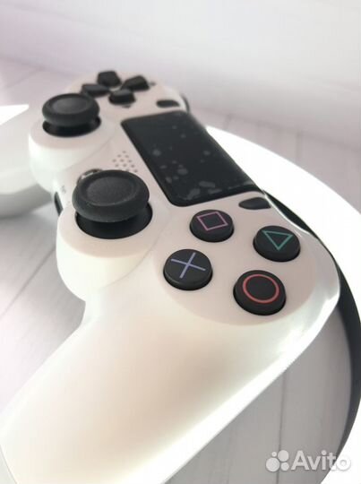 Джойстик на Sony PS4