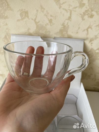 Чайные чашки с блюдцами