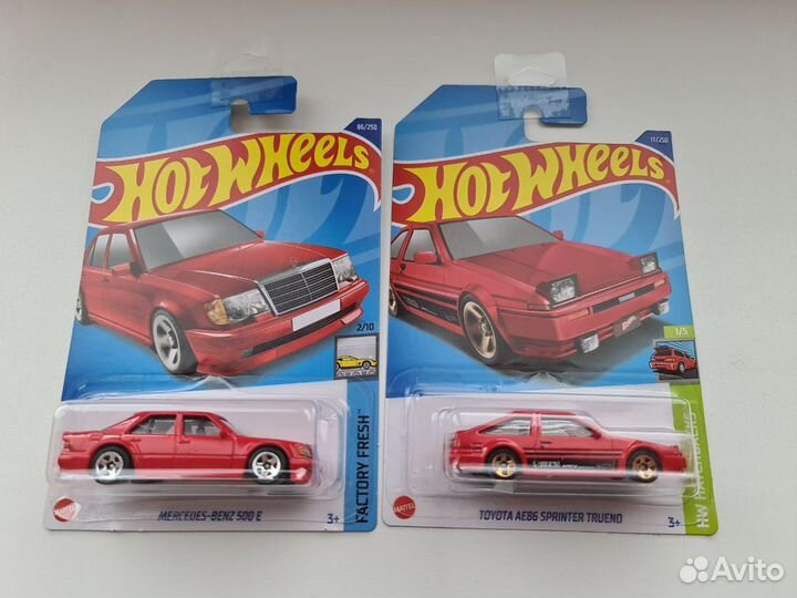 Модельки Hot wheels