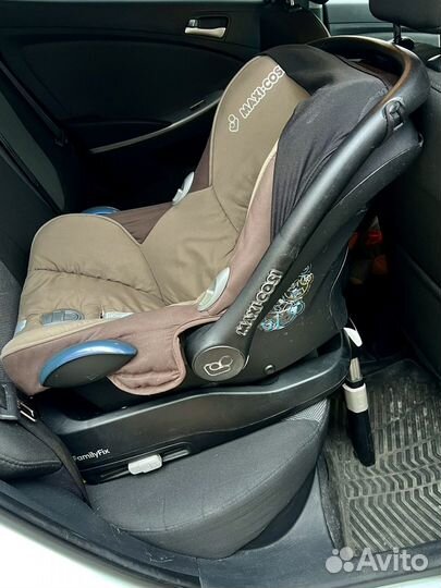 База + Детское автокресло 0+ maxi cosi cabriofix