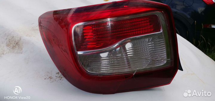 Задняя фара на Renault logan 2